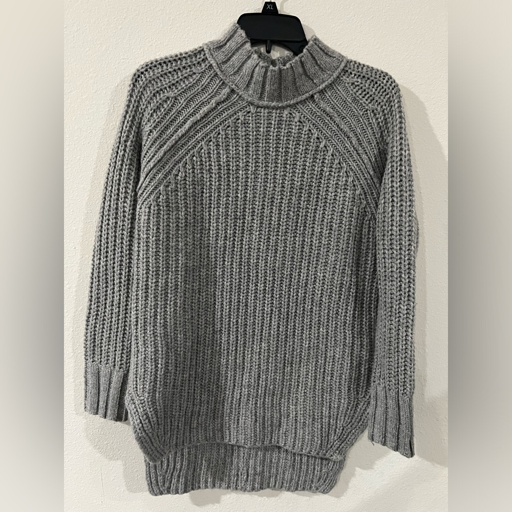 Grey sweater
